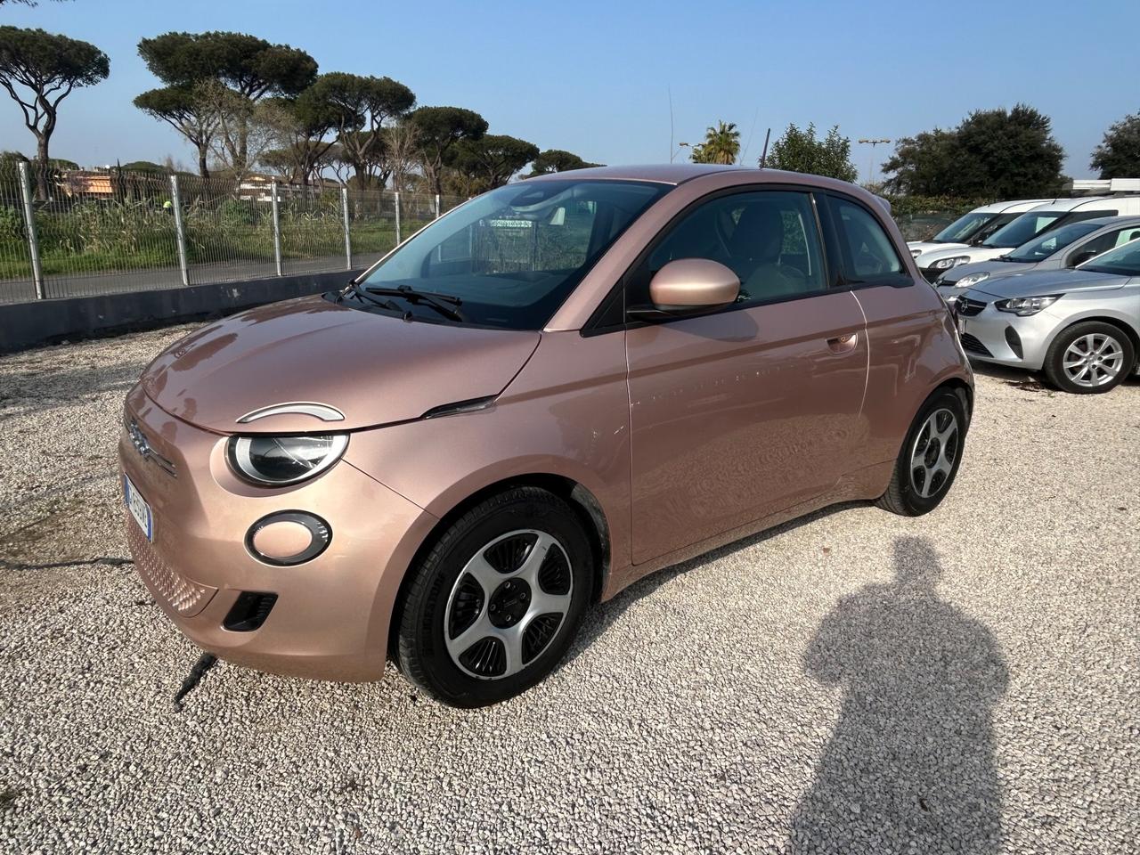 Fiat 500 500e 3+1 42 kWh Passion