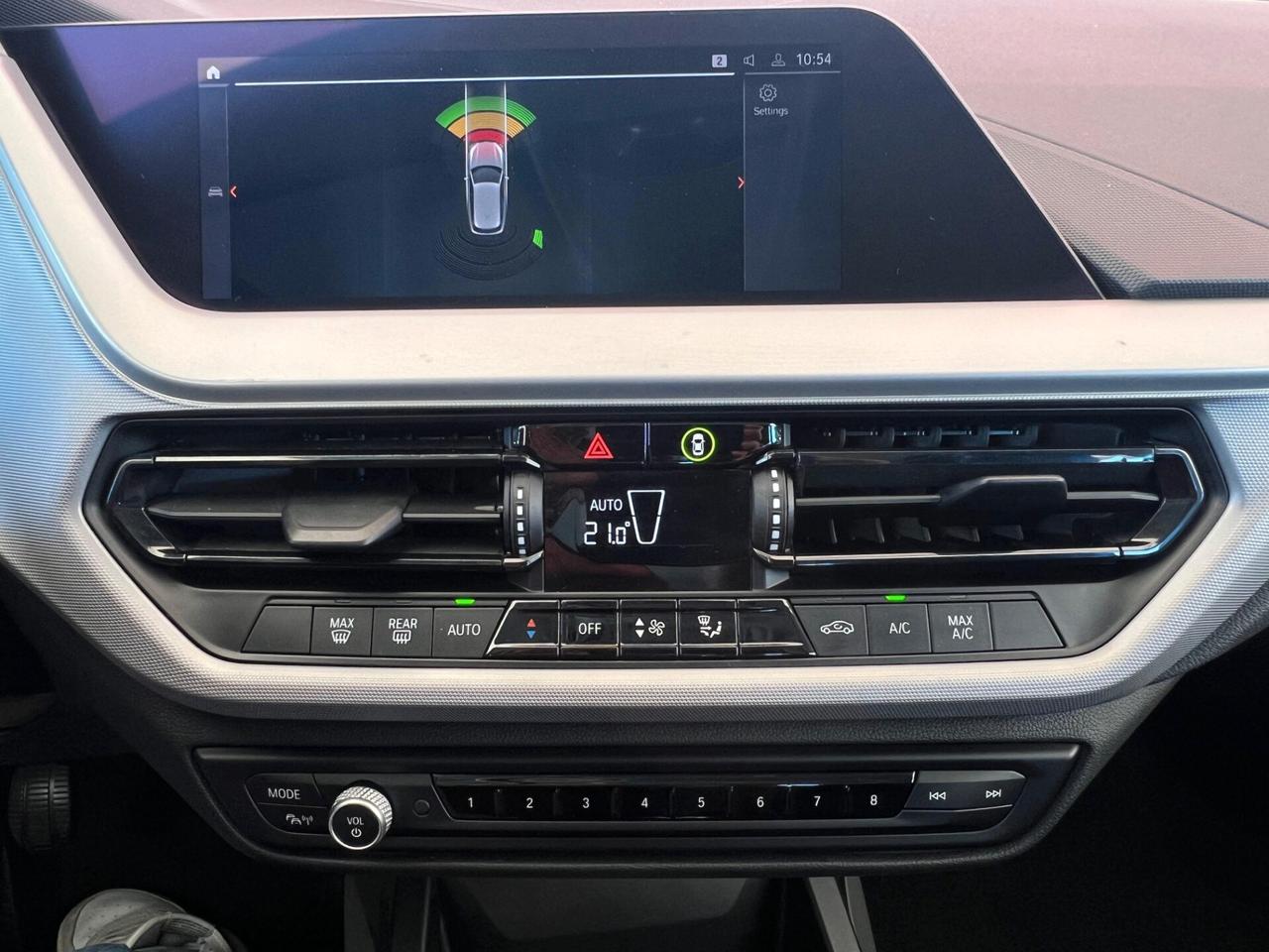 BMW Serie 1 (F40) 116d 5p. Business Advan...