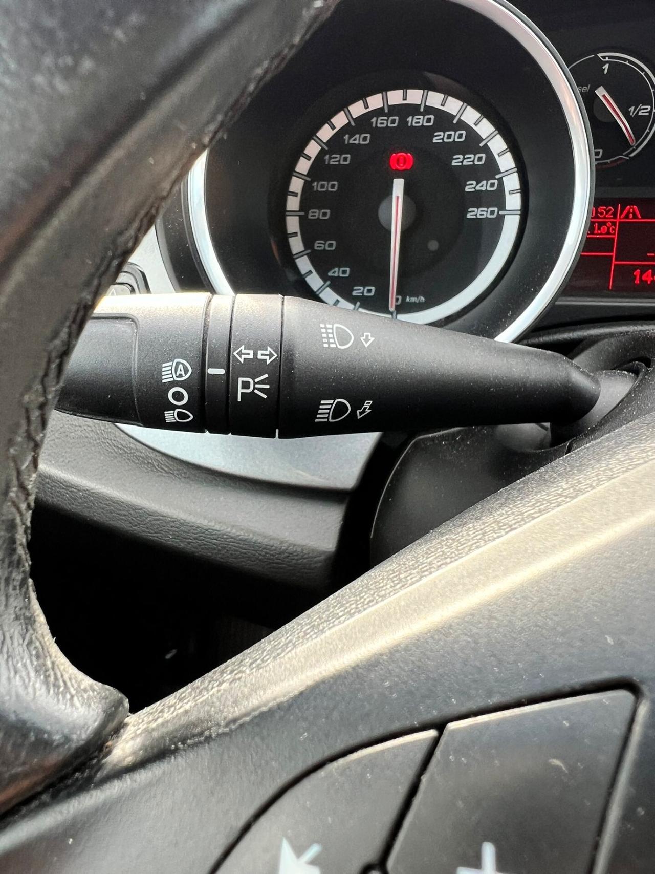 Alfa Romeo Giulietta 2.0JTDm COME NUOVA CHIAMA 2013