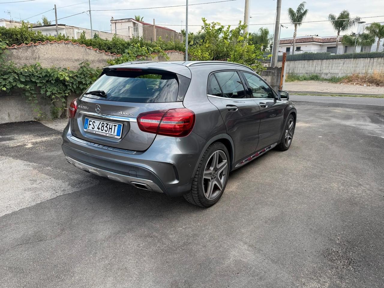 Mercedes-benz GLA 200 d Automatic 4Matic Premium