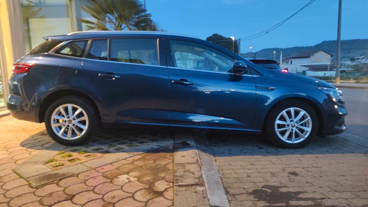 Renault Megane Sporter Blue dCi 115 CV Business