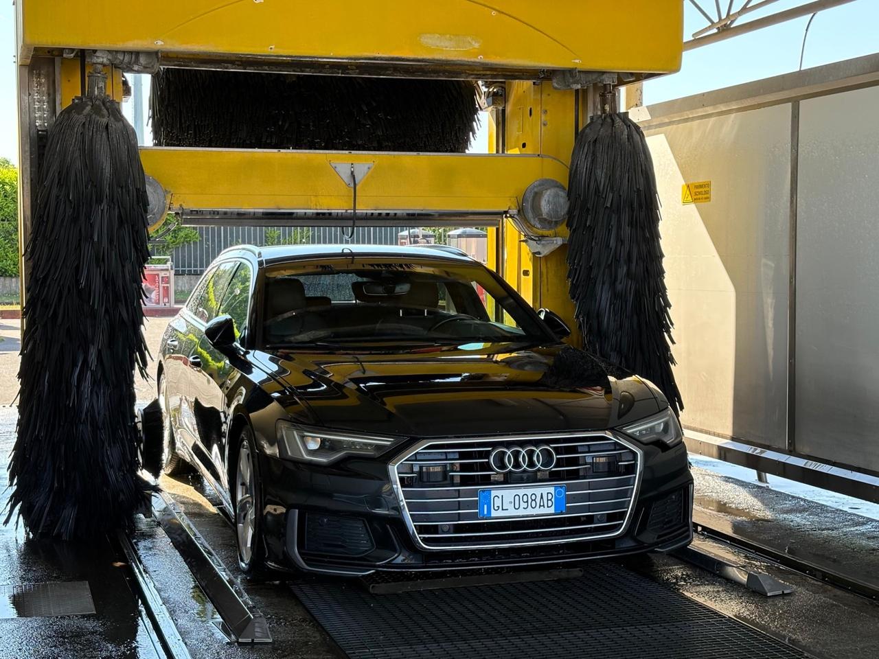 Audi A6 Avant 40 2.0 TDI quattro ultra S tronic Business Plus
