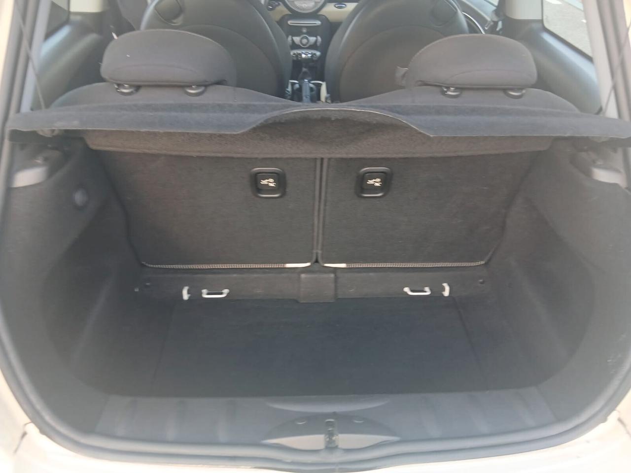 Mini 1.4 16V One Chili