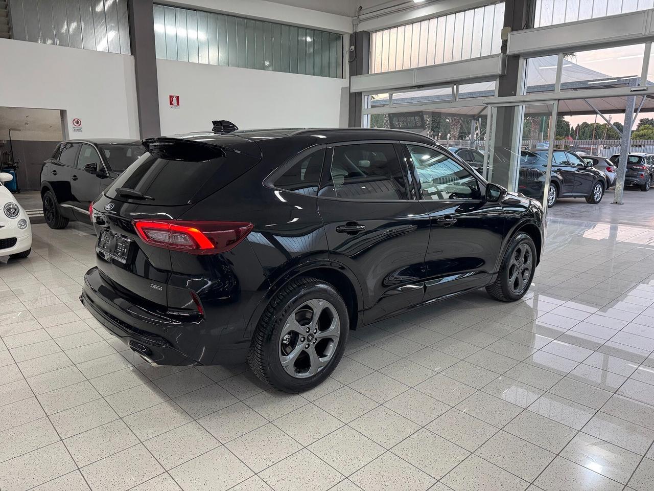 Kuga Plug In Hybrid 243CV ST-Line PARI NUOVO