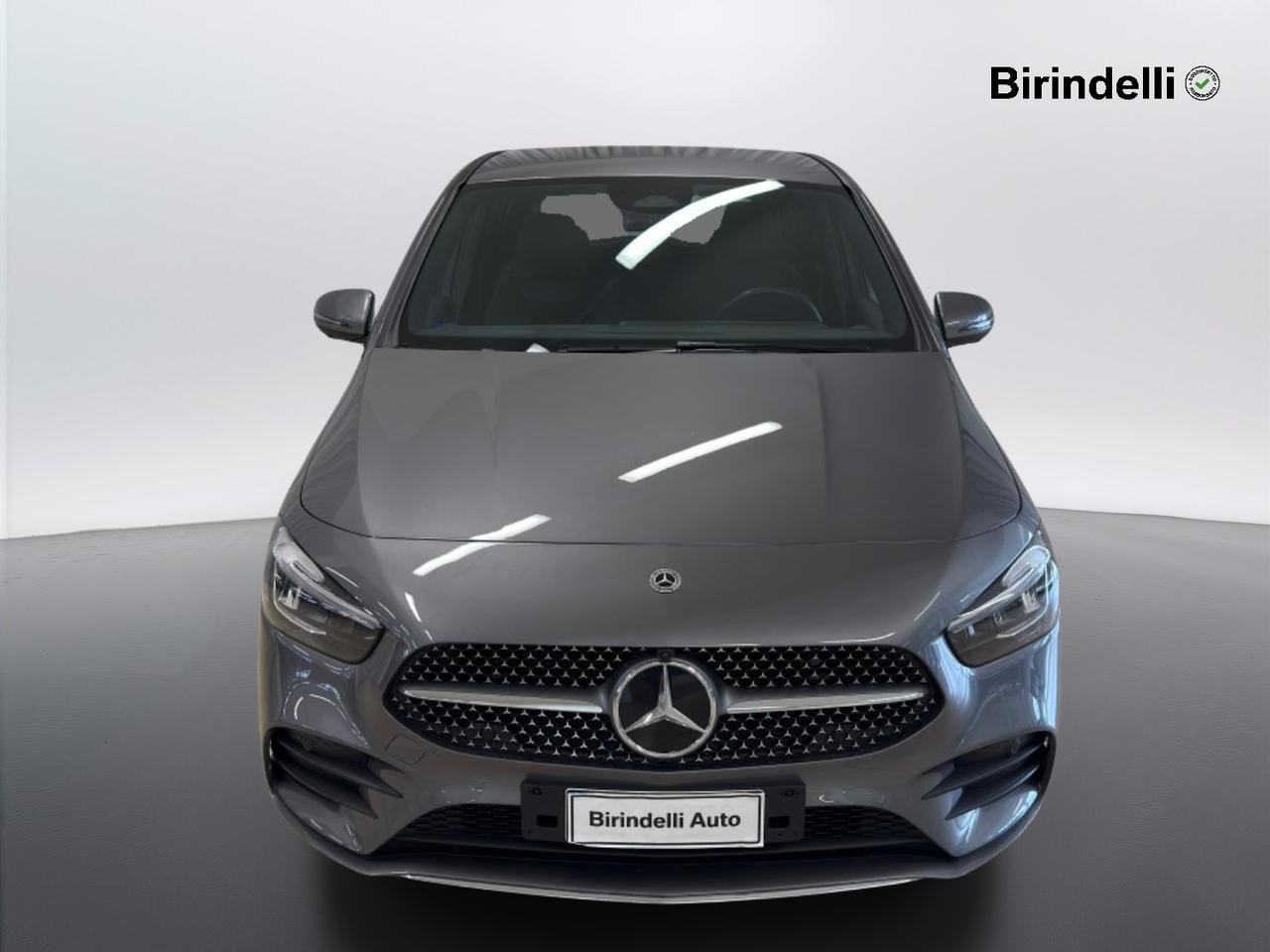 Mercedes-Benz Classe B (W247) - B 180 d Automatic AMG Line Premium