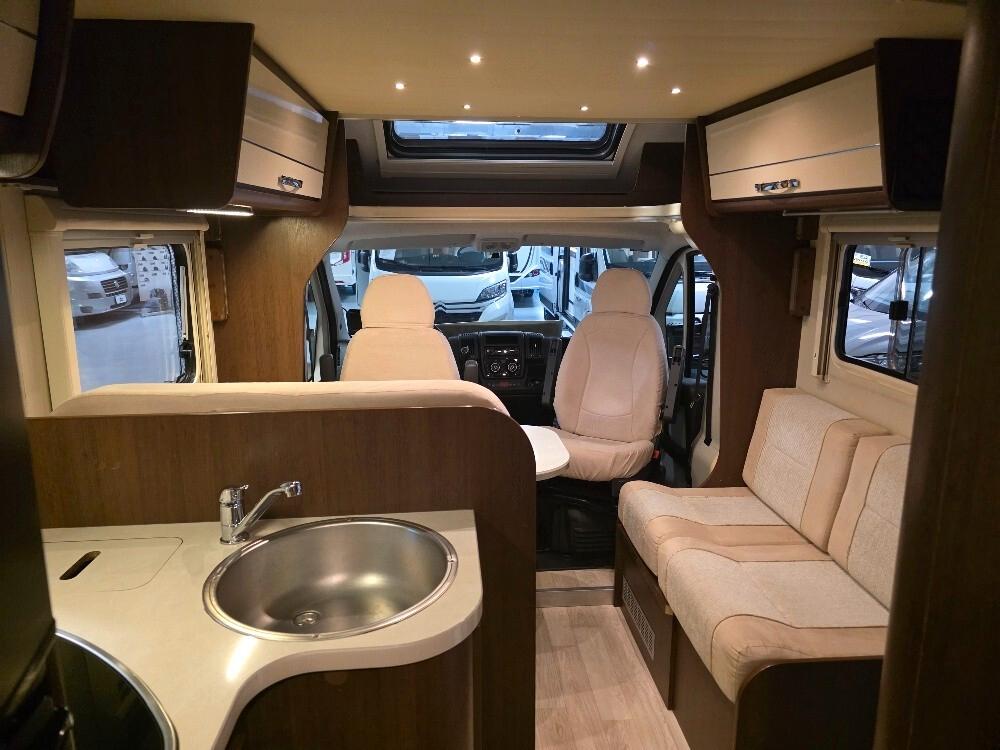 CAMPER ROLLER TEAM T-LINE GARAGE S