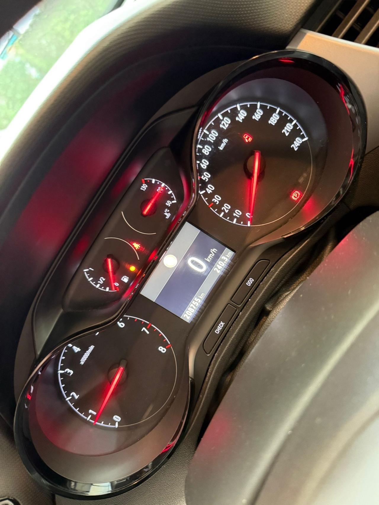 Opel Crossland X 1.2 GPL 12V Advance