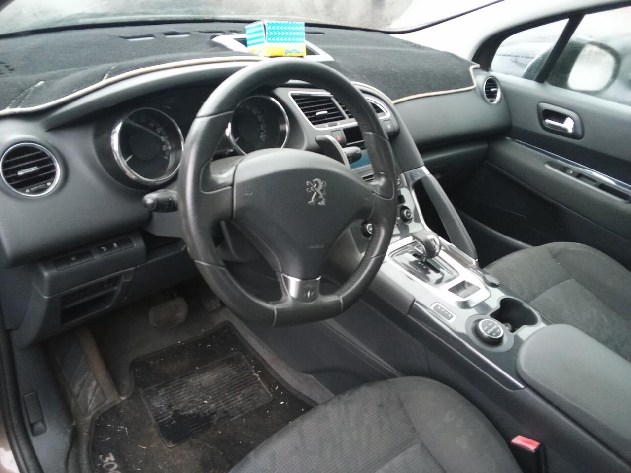 Peugeot 3008 HYbrid4 (centralina Guasta)