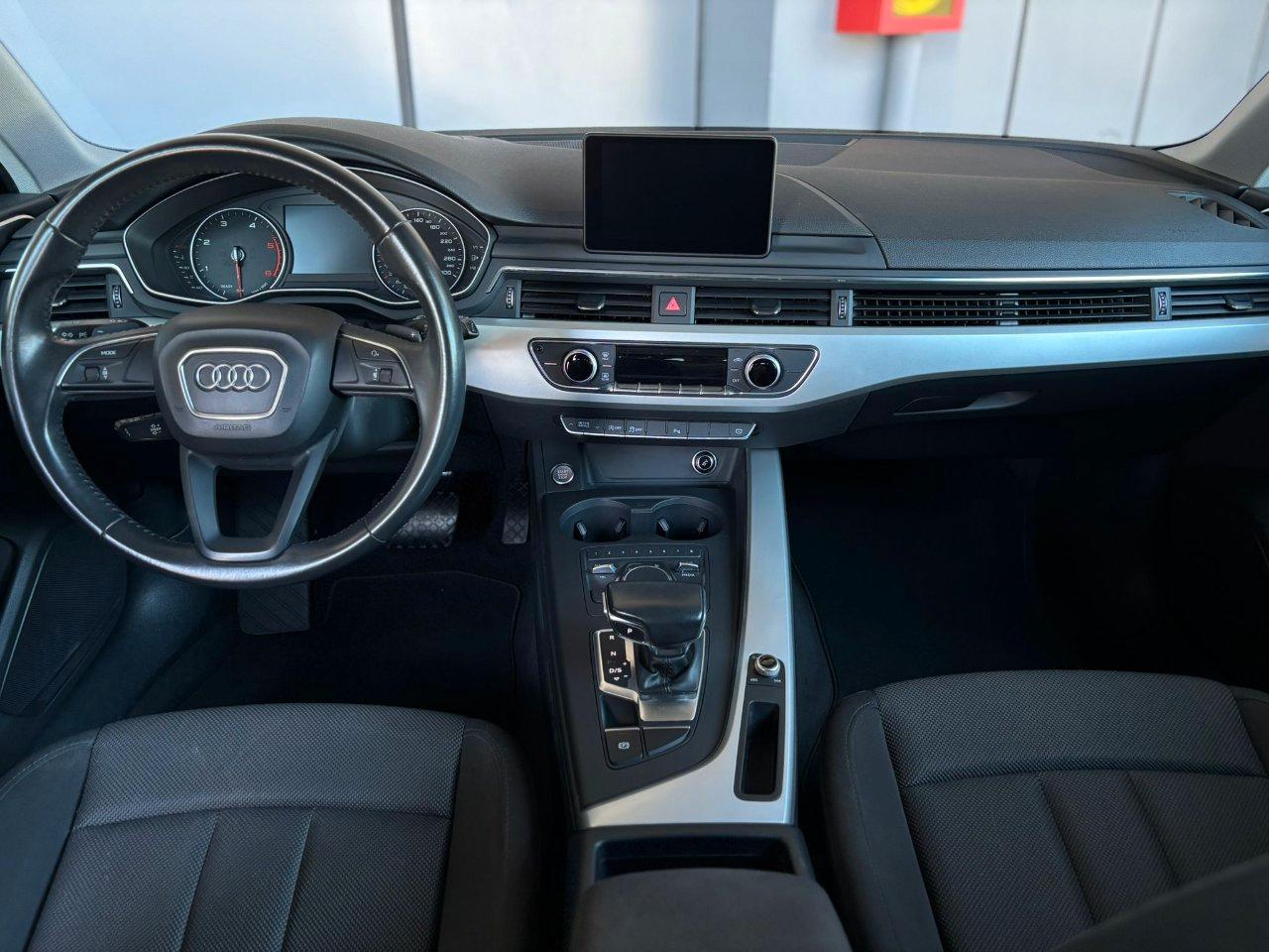 Audi A4 Avant 35 2.0 tdi Business 150cv s-tronic my16