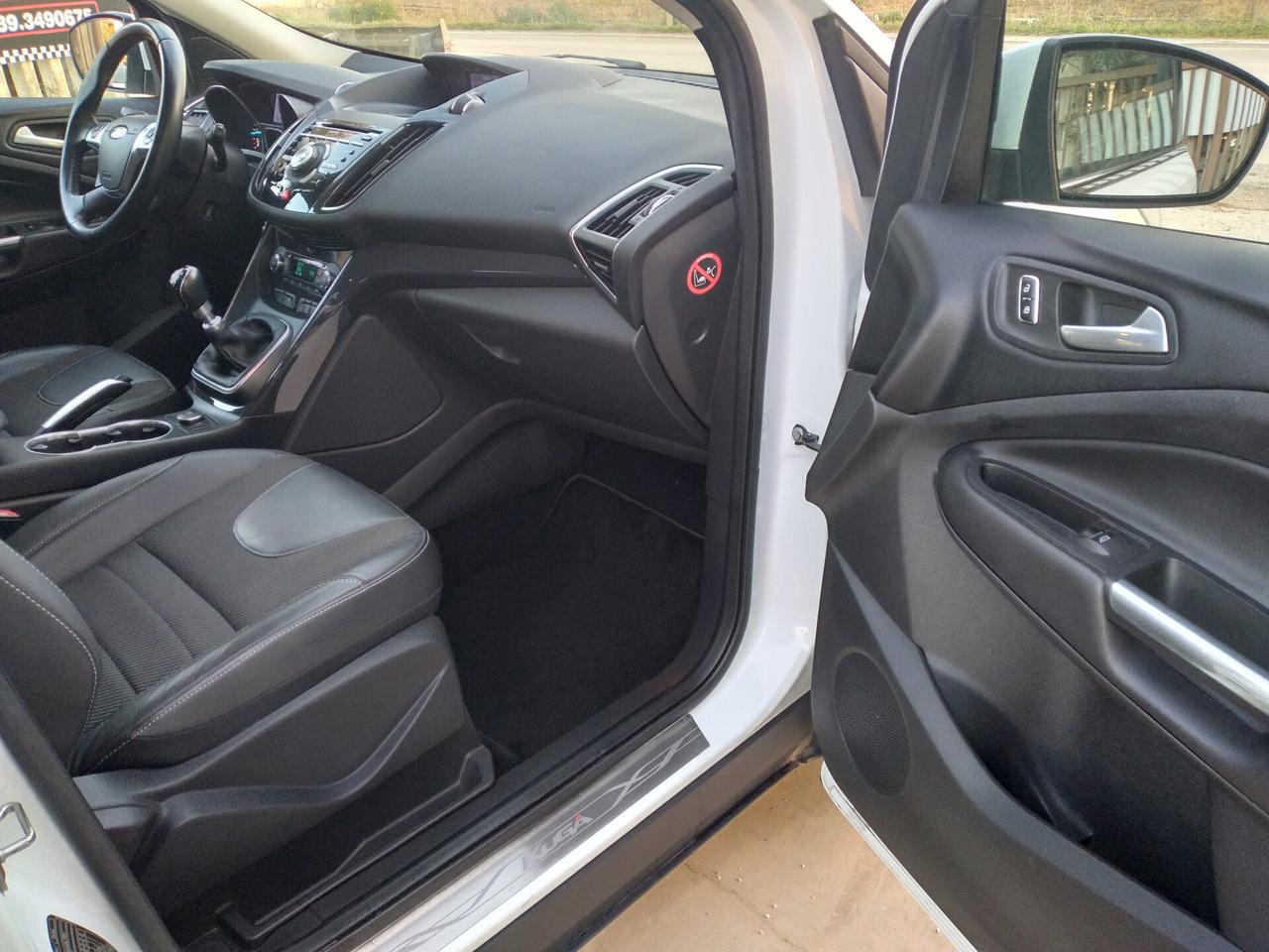 Ford Kuga 2.0 TDCI 140 CV 2WD Titanium