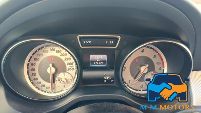 MERCEDES-BENZ GLA 200 d Automatic Business