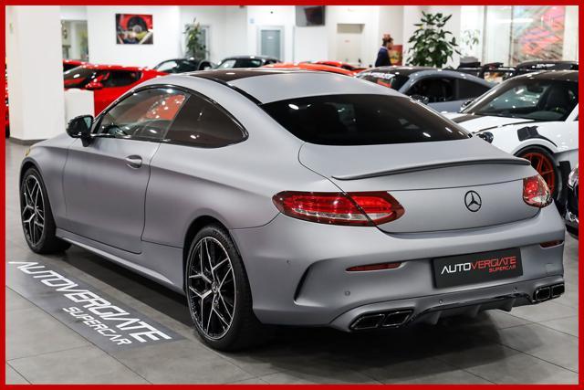 MERCEDES-BENZ C 300 AMG LINE|