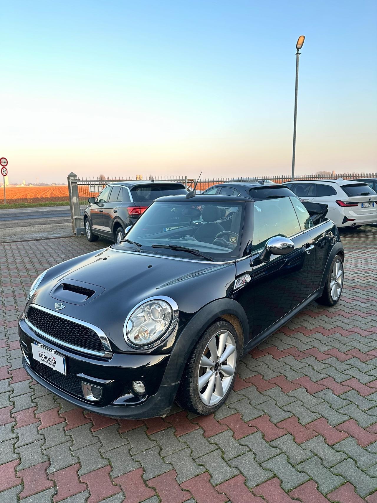 Mini Cooper SD Coupe 2.0 Coupé