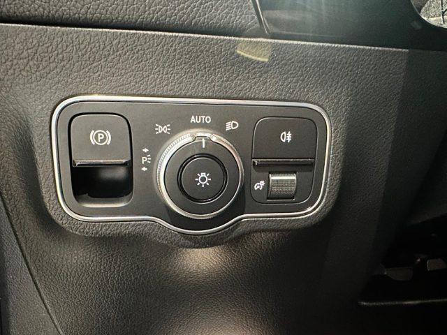 MERCEDES-BENZ GLA 200 d Automatic Sport Plus