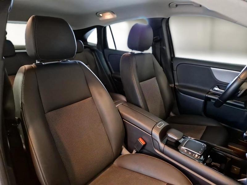 MERCEDES-BENZ GLA 200 d Automatic Business Extra