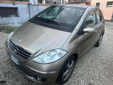 MERCEDES-BENZ A 180 CDI Avantgarde senza nessun lavoro da fare