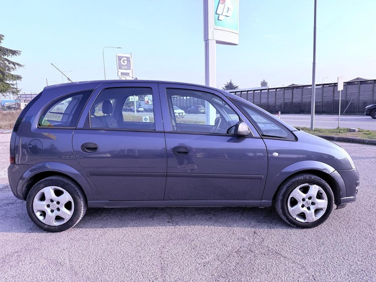 Opel Meriva 1.3 CDTI Ok neopatentati