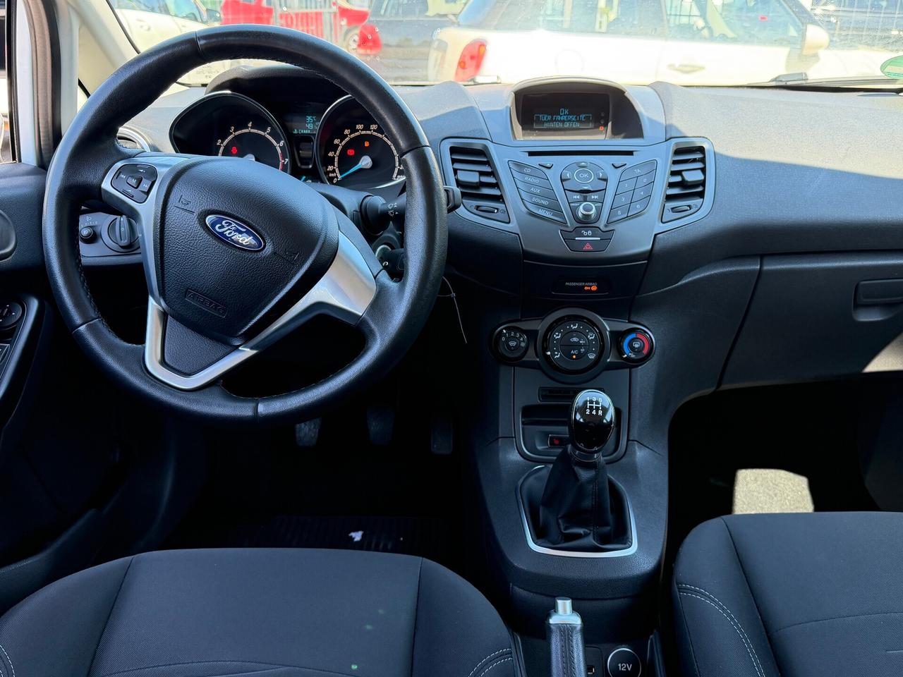 Ford Fiesta 1.0 80CV 5 porte Titanium Neopatentati
