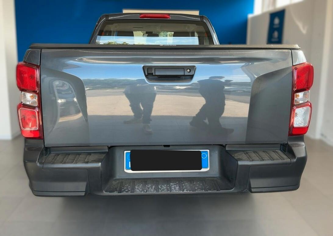 ISUZU D-MAX 1.9 TD Space Cab 4WD L — 163 CV | 11/2024 | 30.551 km