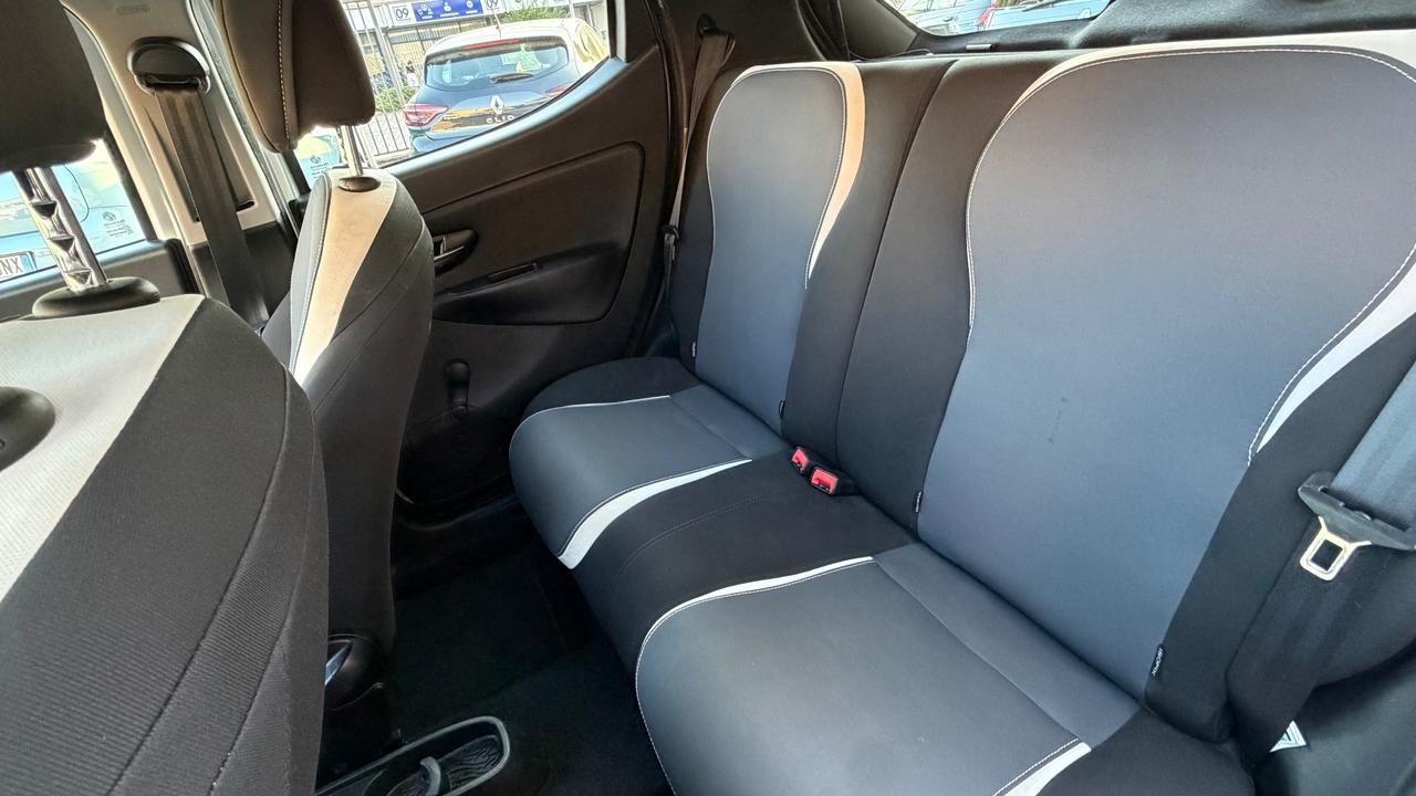 Lancia Ypsilon 1.2 69 CV