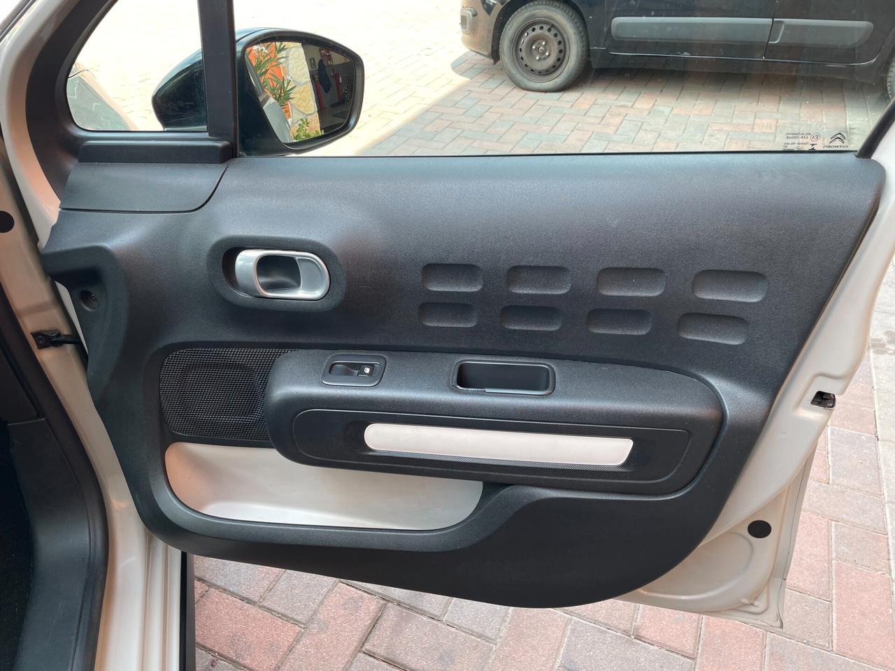 CITROEN C3 1,2 PURE TECH