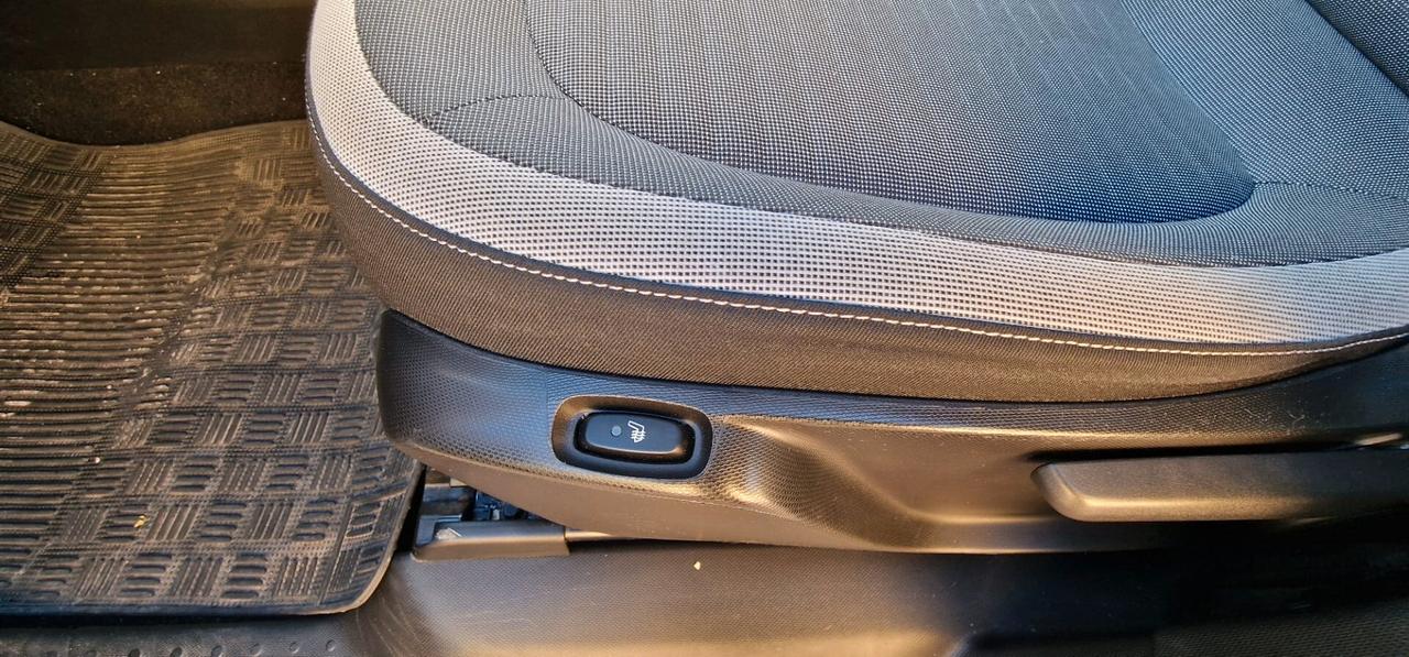 Renault Twingo SCe EDC Intens