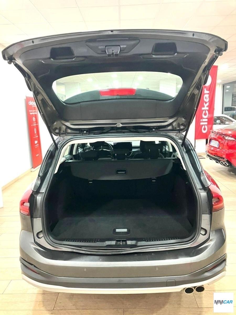FORD - Focus Station Wagon - Focus 1.0 EcoBoost 125CV SW Active