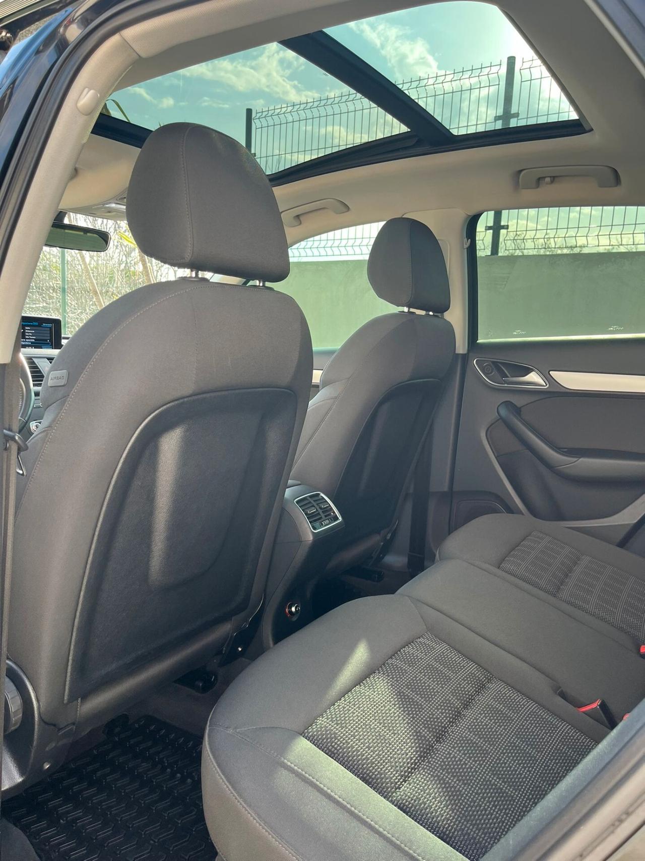 Audi Q3 2.0 TDI 150 CV quattro S tronic line Edition