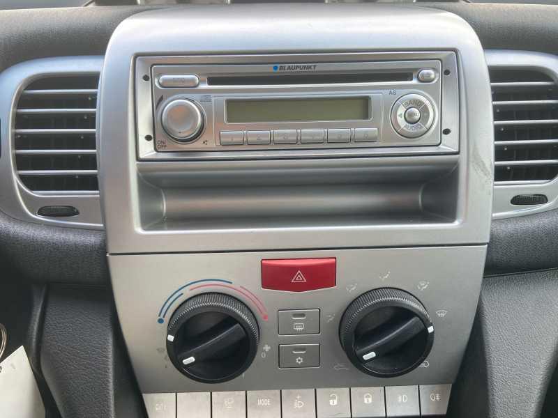 LANCIA Ypsilon 1.2 8v Diva 69cv