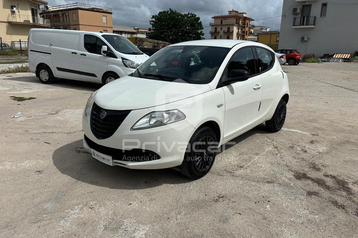 LANCIA Ypsilon 0.9 TwinAir 85 CV 5 porte Metano Ecochic Elefantino