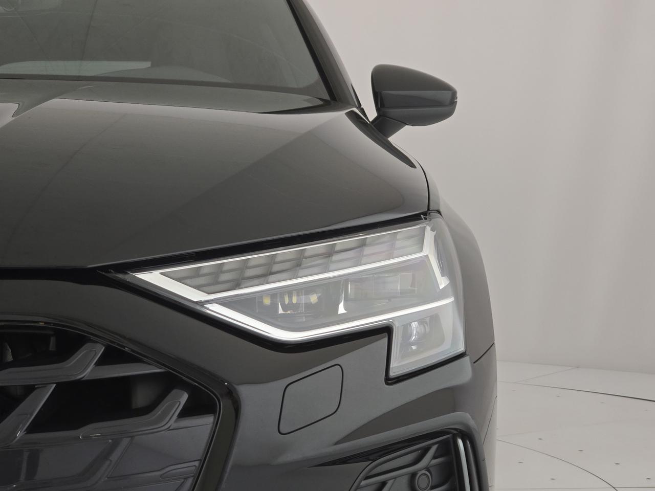 Audi A3 sportback 2.0 tdi s line edition 150cv s-tronic