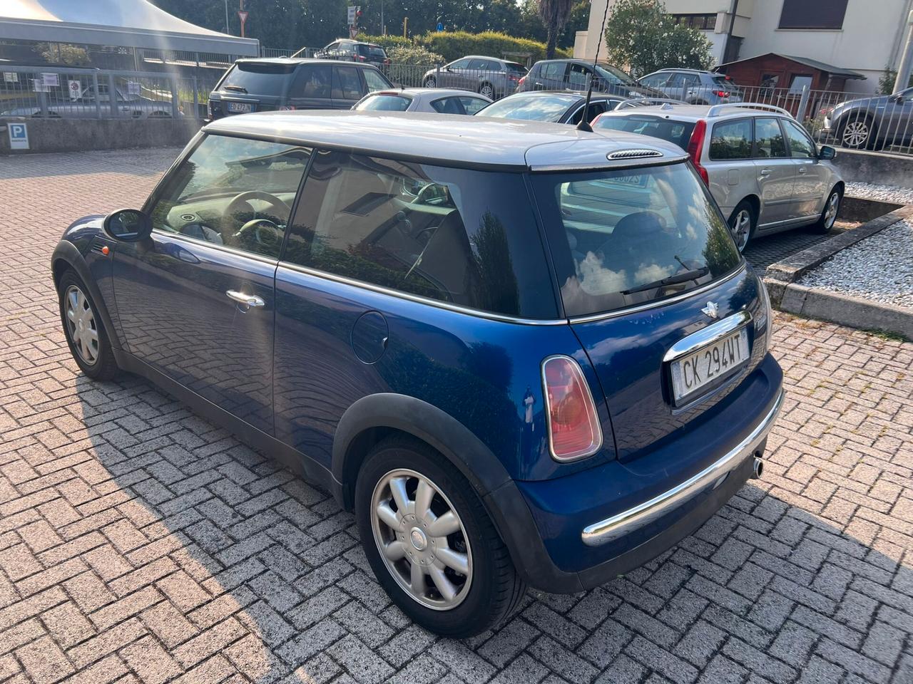 Mini Cooper 1.6