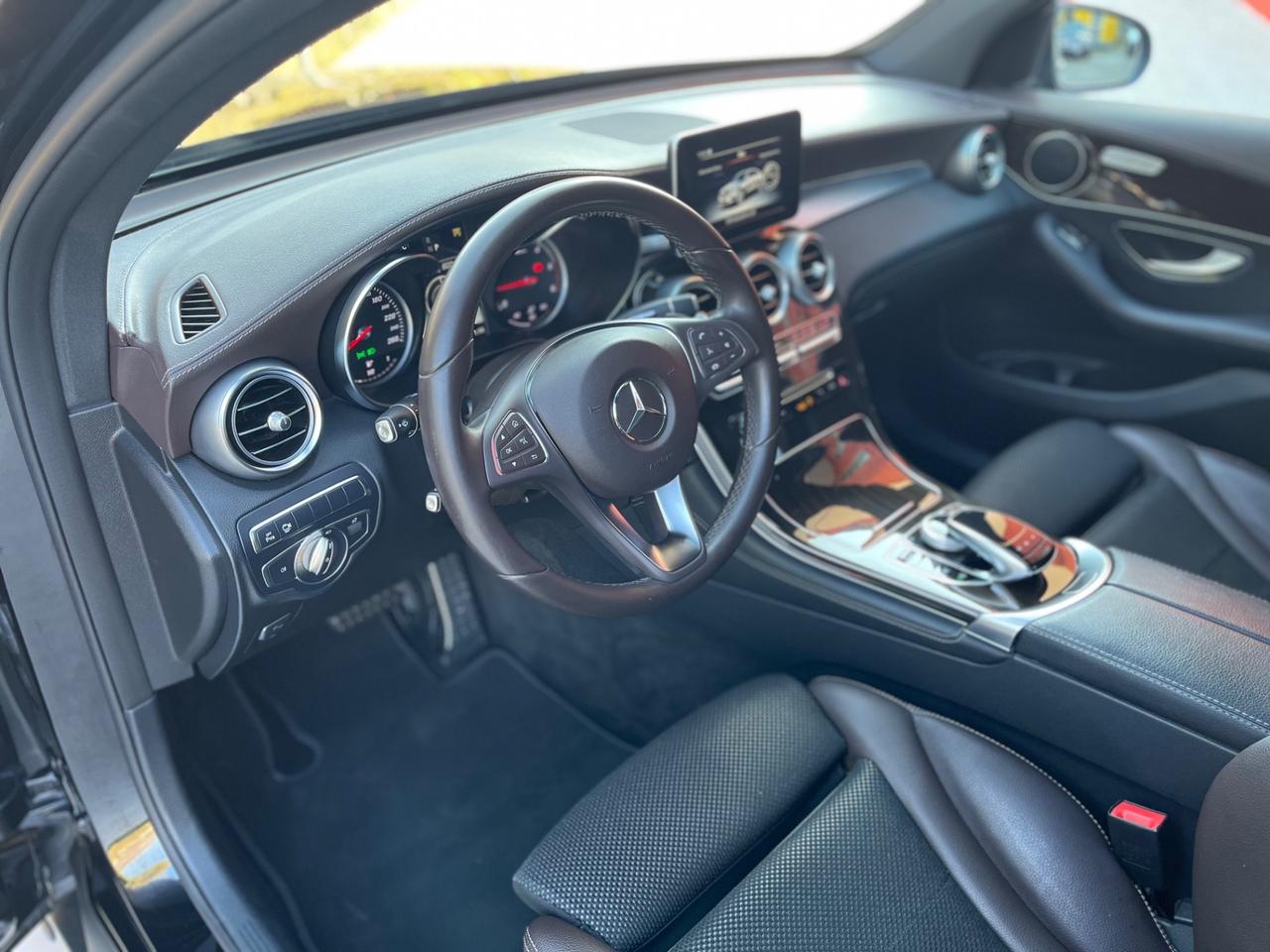 Mercedes-Benz GLC COUPÈ AMG 220d 170cv 4MATIC