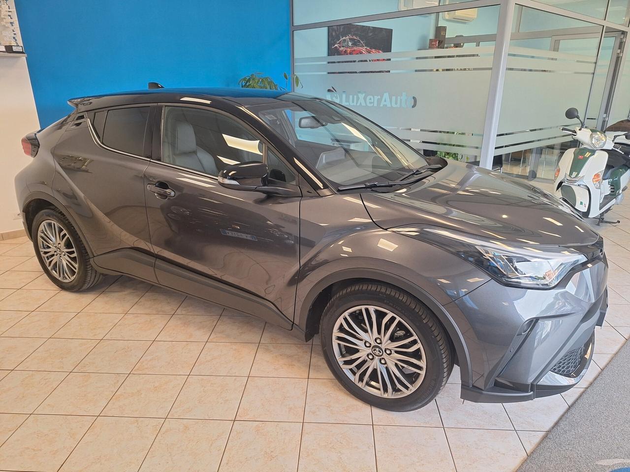 Toyota C-HR 2.0 Hybrid E-CVT Lounge