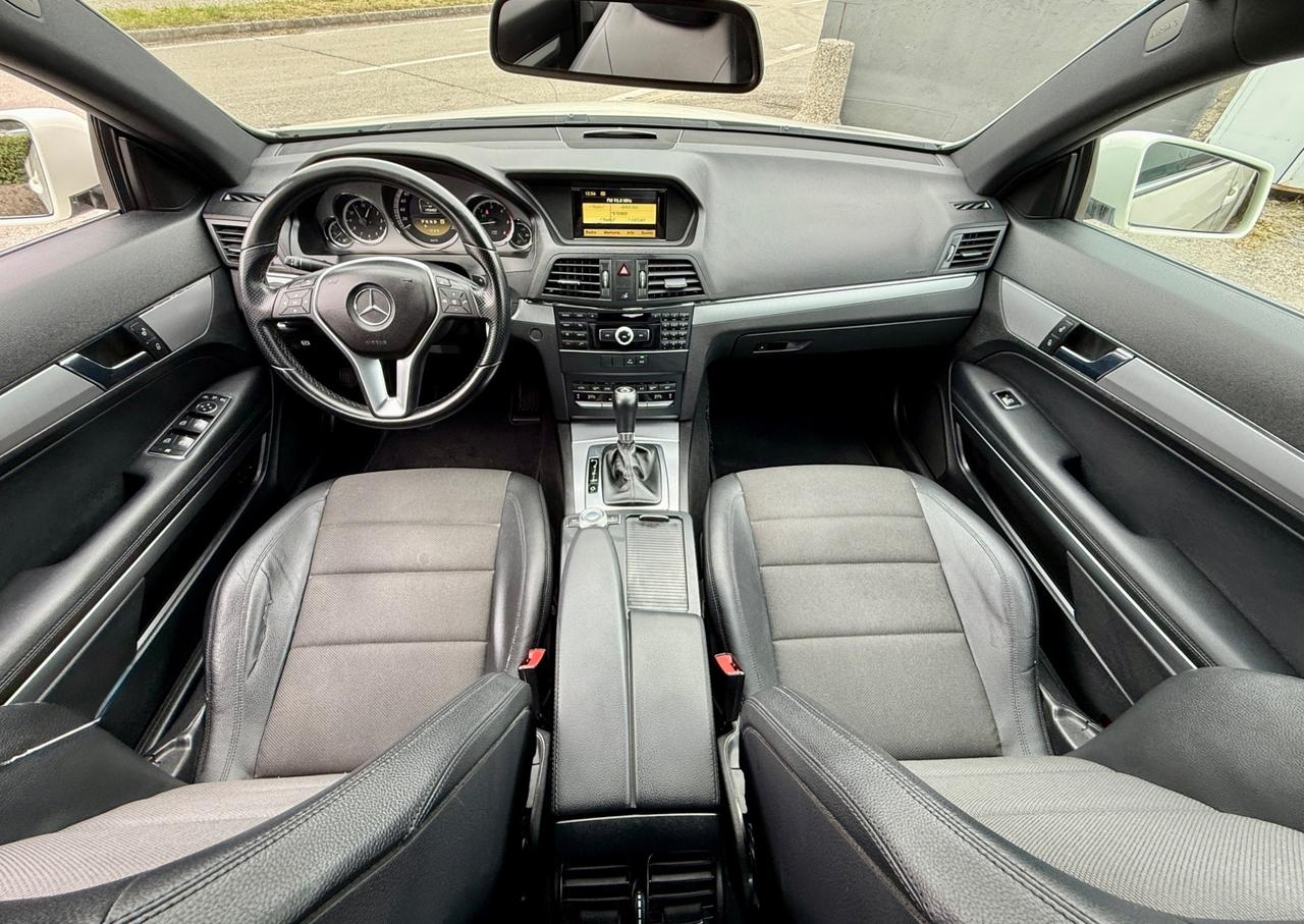 Mercedes-benz E 220 CDI Coupé BlueEFFICIENCY 2012