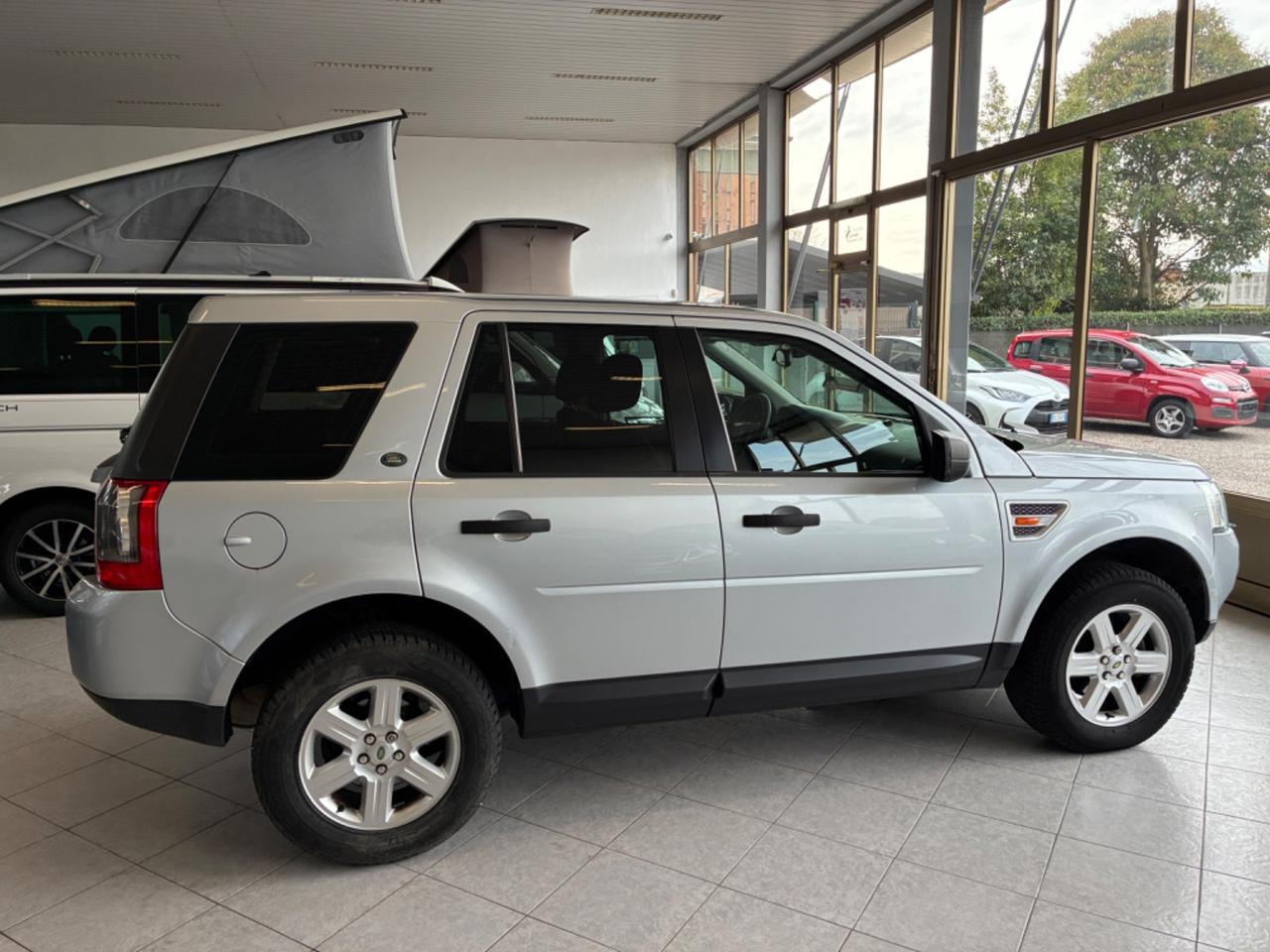 Land Rover Freelander 2.2 TD4 S