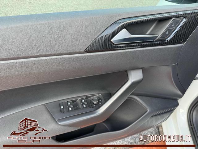 VOLKSWAGEN Polo 1.0 TSI Life PROMO! VIRTUAL COCKPIT + CARPLAY