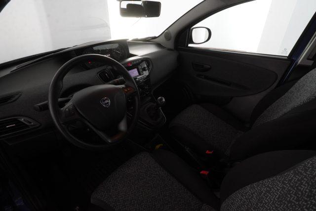 LANCIA Ypsilon Ypsilon 1.0 FireFly 5 porte S&S Hybrid Silver