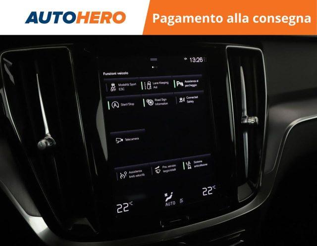 VOLVO V60 D4 AWD Geartronic Momentum