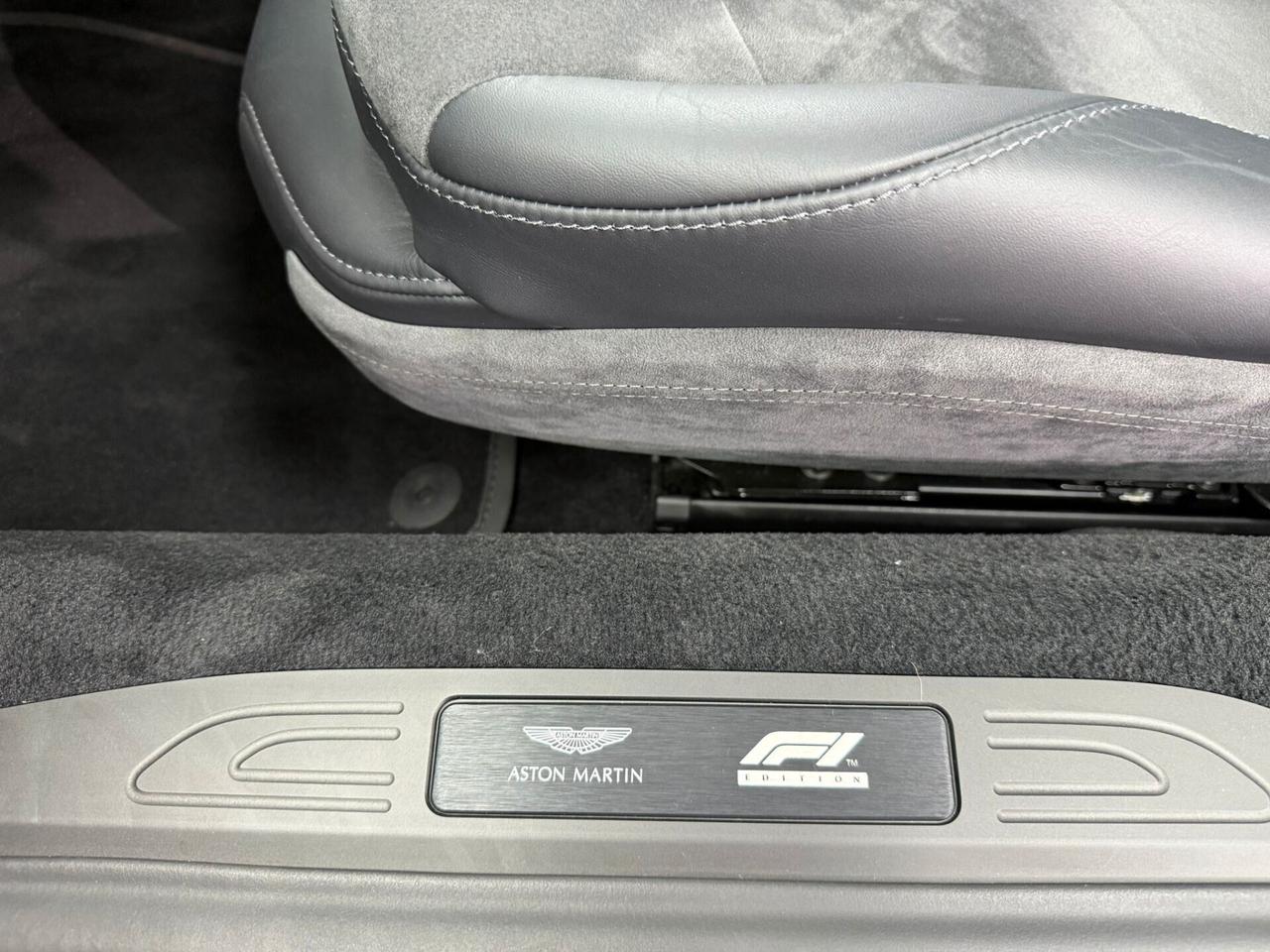 Aston Martin Vantage F1 Edition Coupé (030)