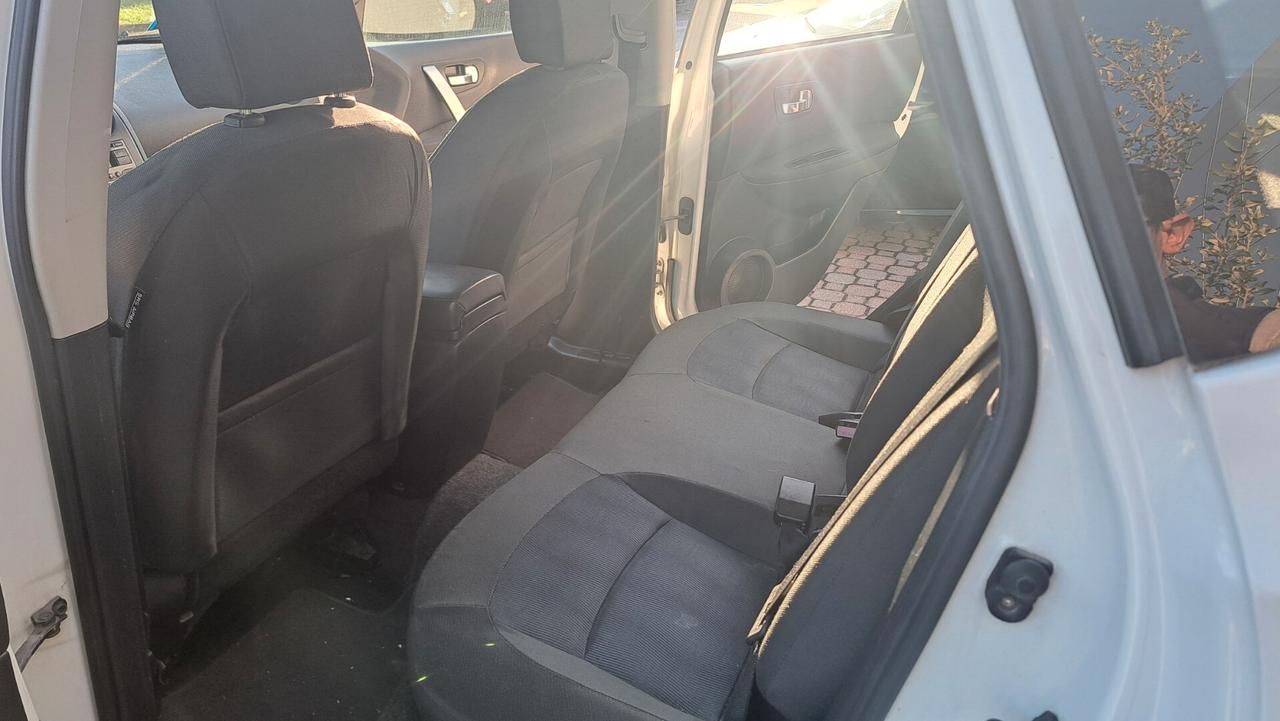 Nissan Qashqai 1.5 dCi DPF Tekna