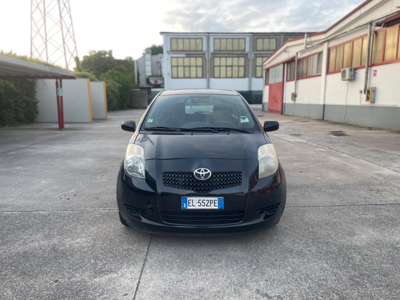 Toyota Yaris 2a serie