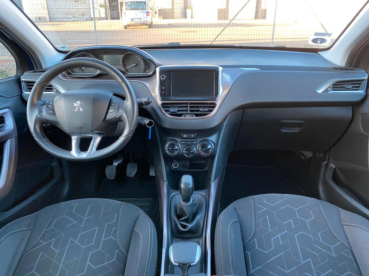 Peugeot 2008 1.2 VTi 82CV Active