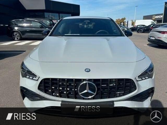 Mercedes-benz CLA 35 AMG