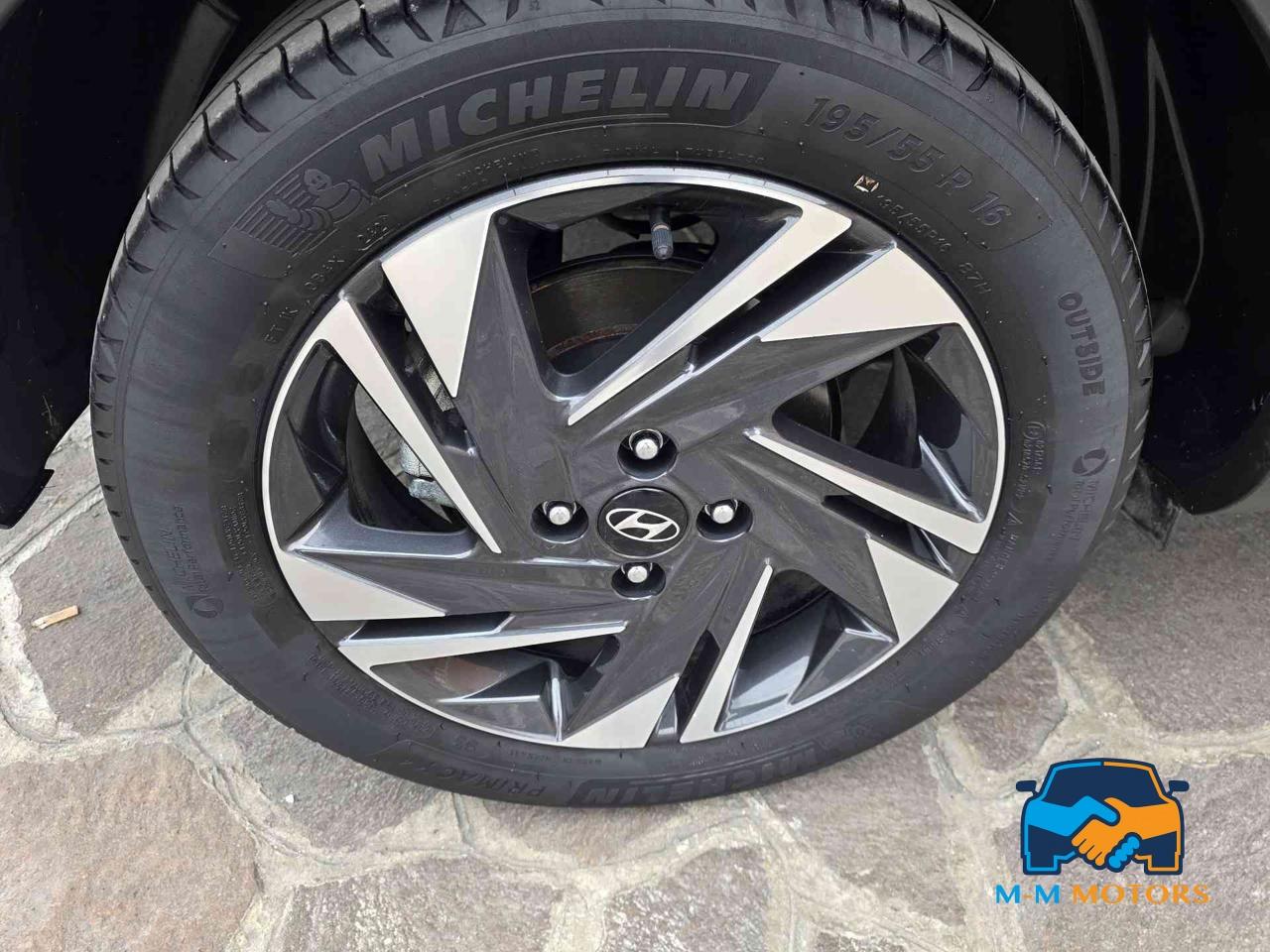 Hyundai BAYON 1.0 T-GDI Hybrid 48V iMT XLine