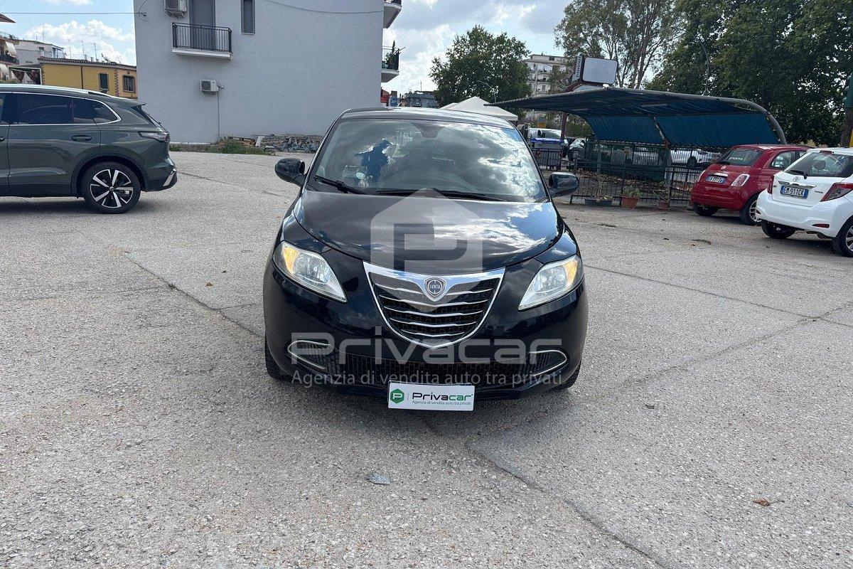 LANCIA Ypsilon 1.2 69 CV 5 porte Silver