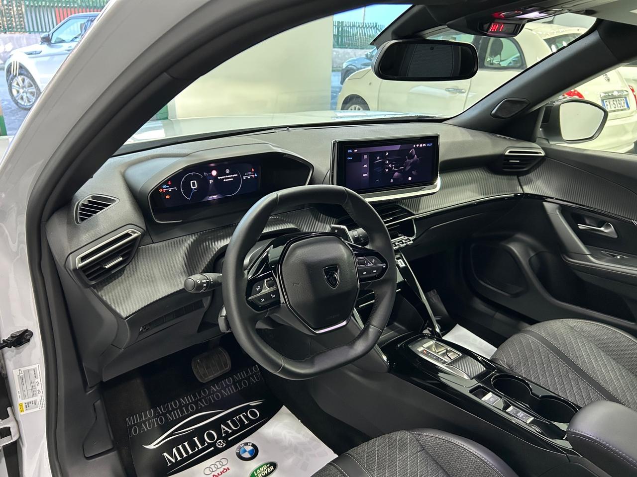 Peugeot 2008 BlueHDi 130 EAT8 Allure PROMO