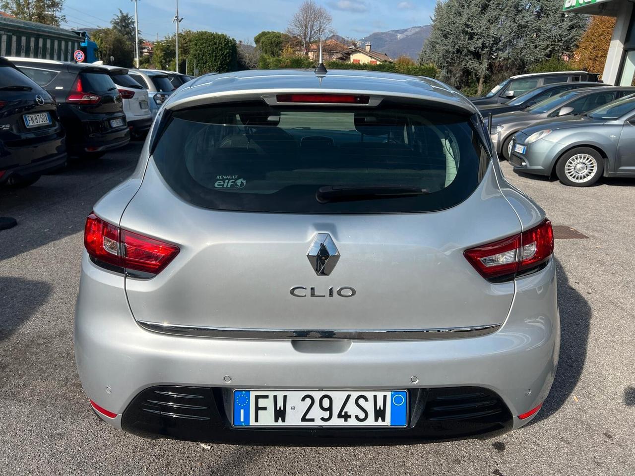 Renault Clio dCi 8V 75 CV 5 porte Moschino Intens