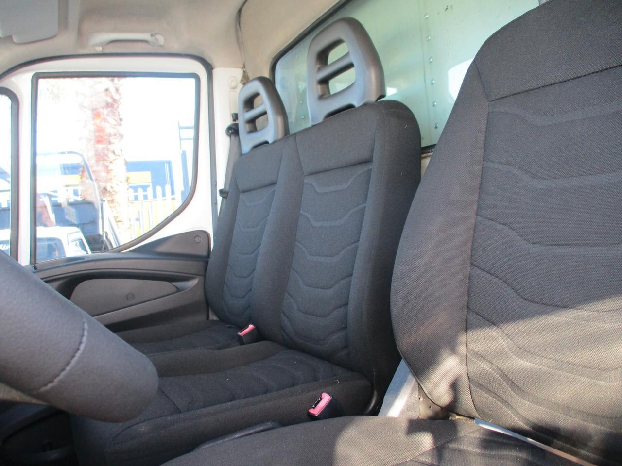 Iveco Daily 35C13 2.3 130CV E5 FURGONE IN LEGA DA 4.30 METRI