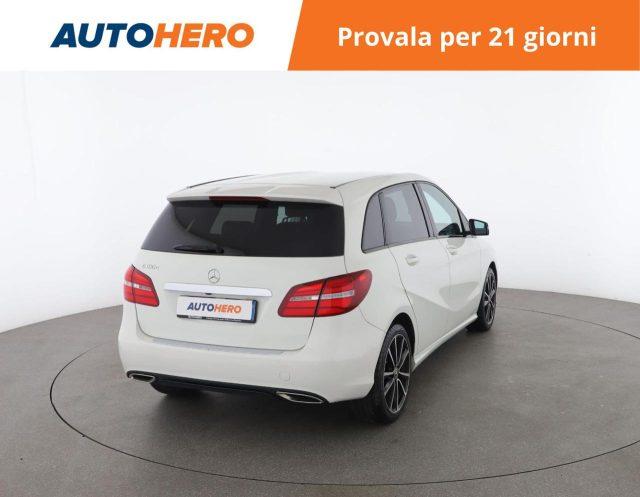 MERCEDES-BENZ B 180 d Sport